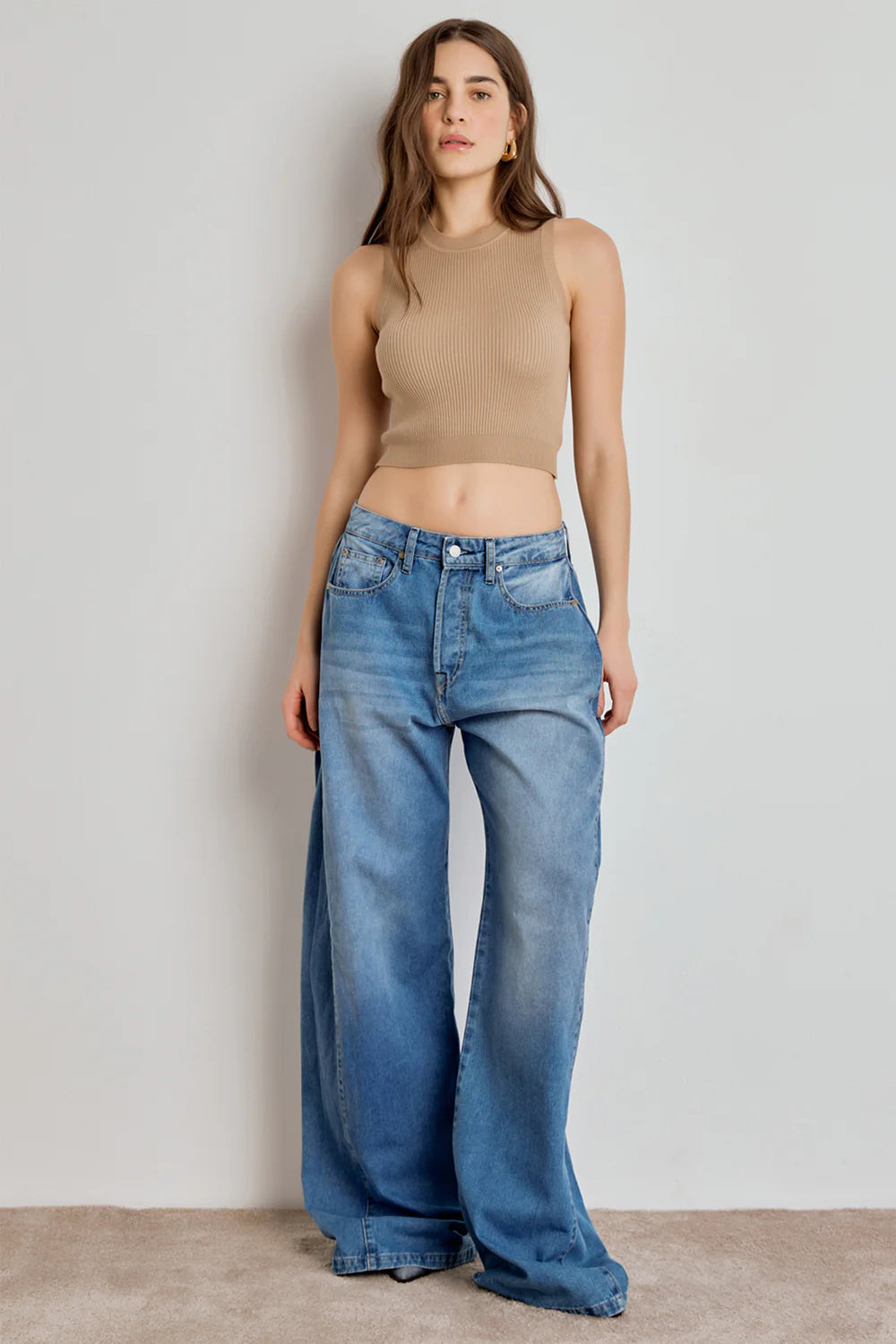 Women’s Ribbed Knit Cropped Top – Sand